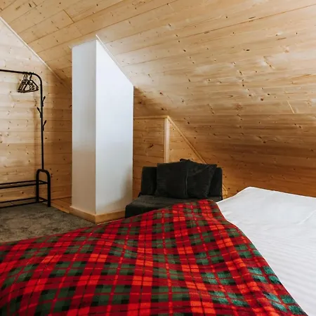 Gorczanskie Zacisze Bed & Breakfast 3*